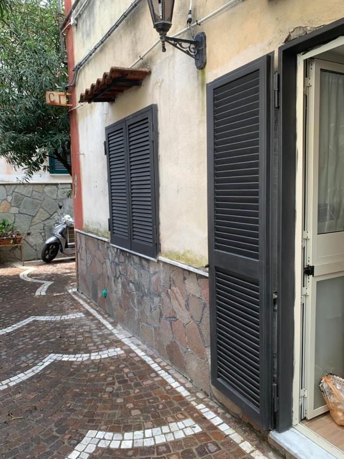 La Casetta Di Carme Νάπολη Εξωτερικό φωτογραφία